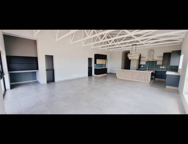 3 BEDROOM HOUSE FOR SALE IN ISLAND VIEW